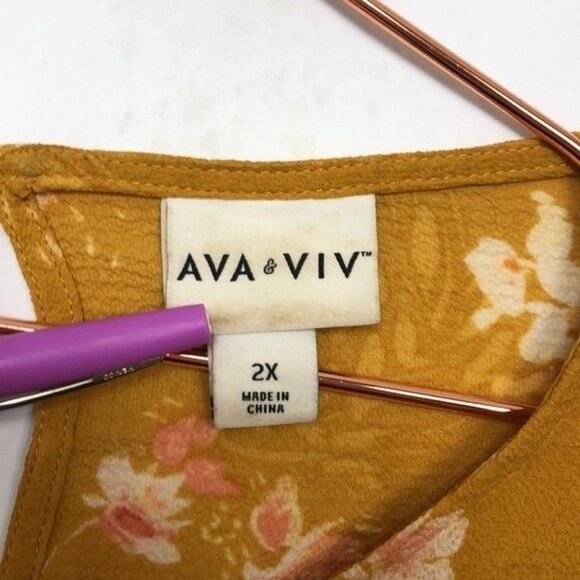 Ava & Viv Floral Puff Sleeve Blouse Mustard Yellow Pink & White New Condition 2X - Picture 6 of 7